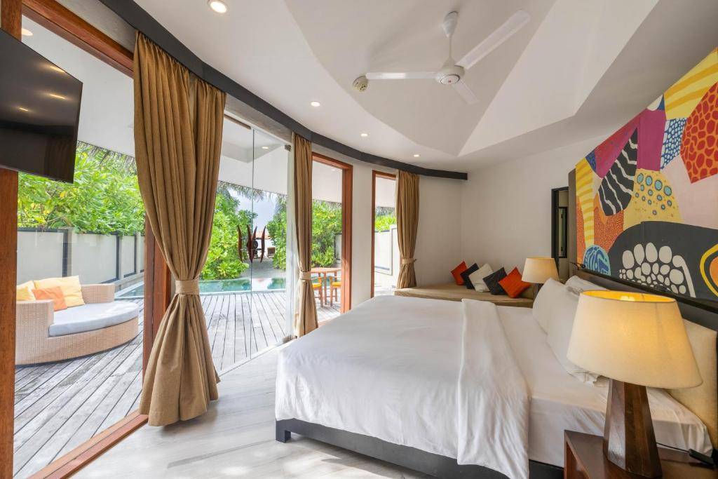Beach Family Pool Villa