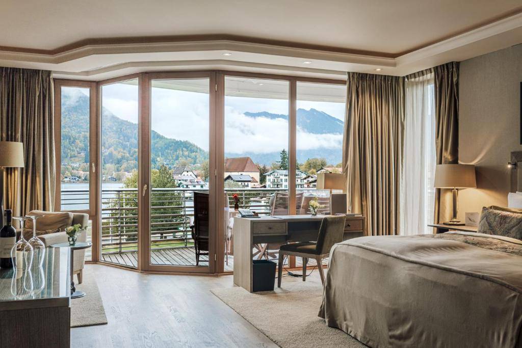 Elegant Nature Junior Suite Lake View