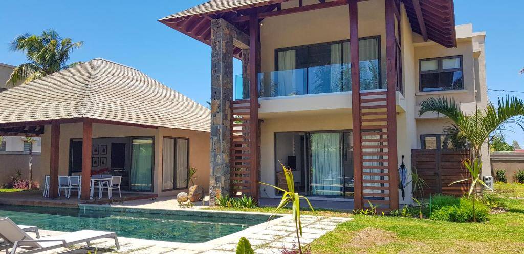 Elegance Pool Villa 3 bedroom