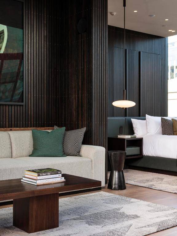 Suite Poraenui avec terrasse (lit King)	