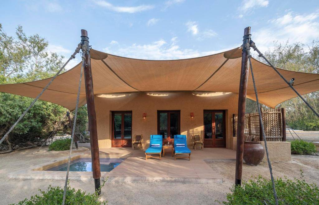 Villa avec piscine en pleine nature