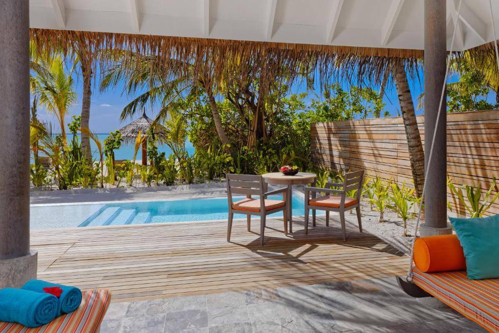  Villa avec piscine côté lever du soleil
