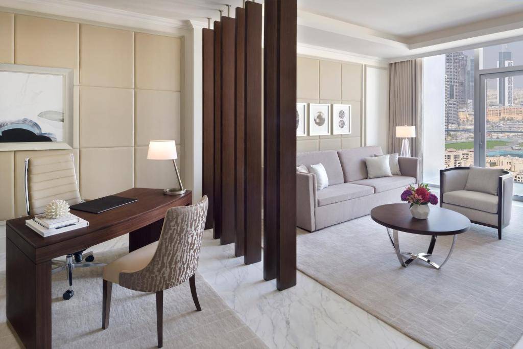 Suite Premier avec vue sur Burj Khalifa et la fontaine	