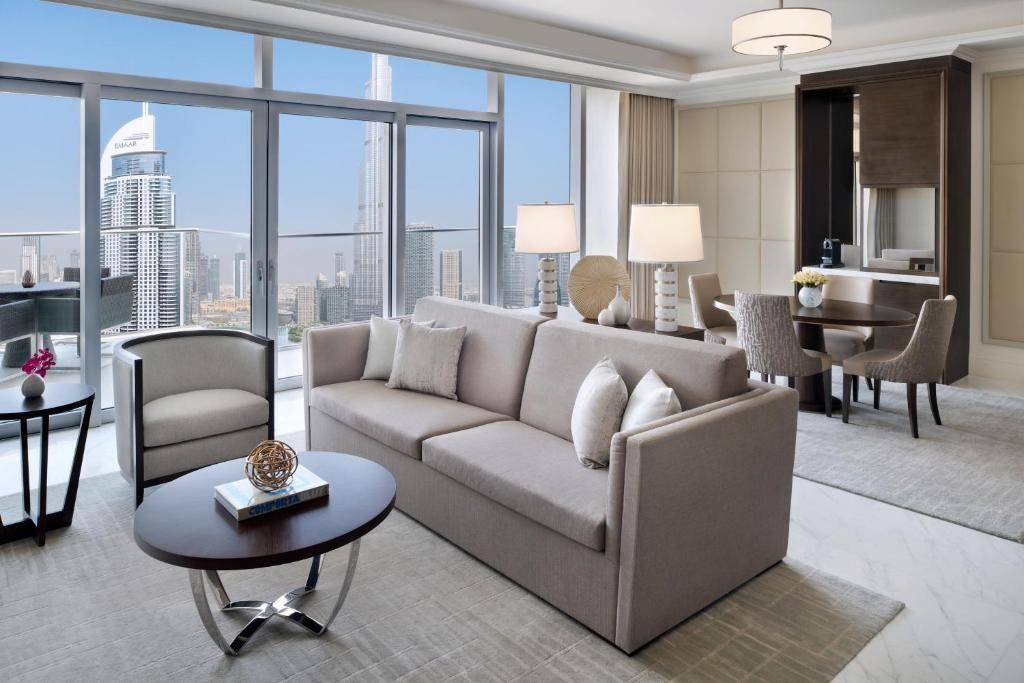 Suite Executive avec vue sur Burj Khalifa et la fontaine