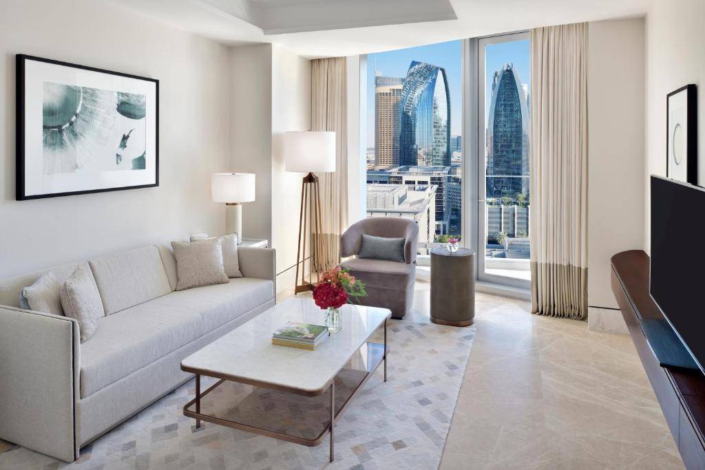 Suite Exécutive Sky View avec accès au salon