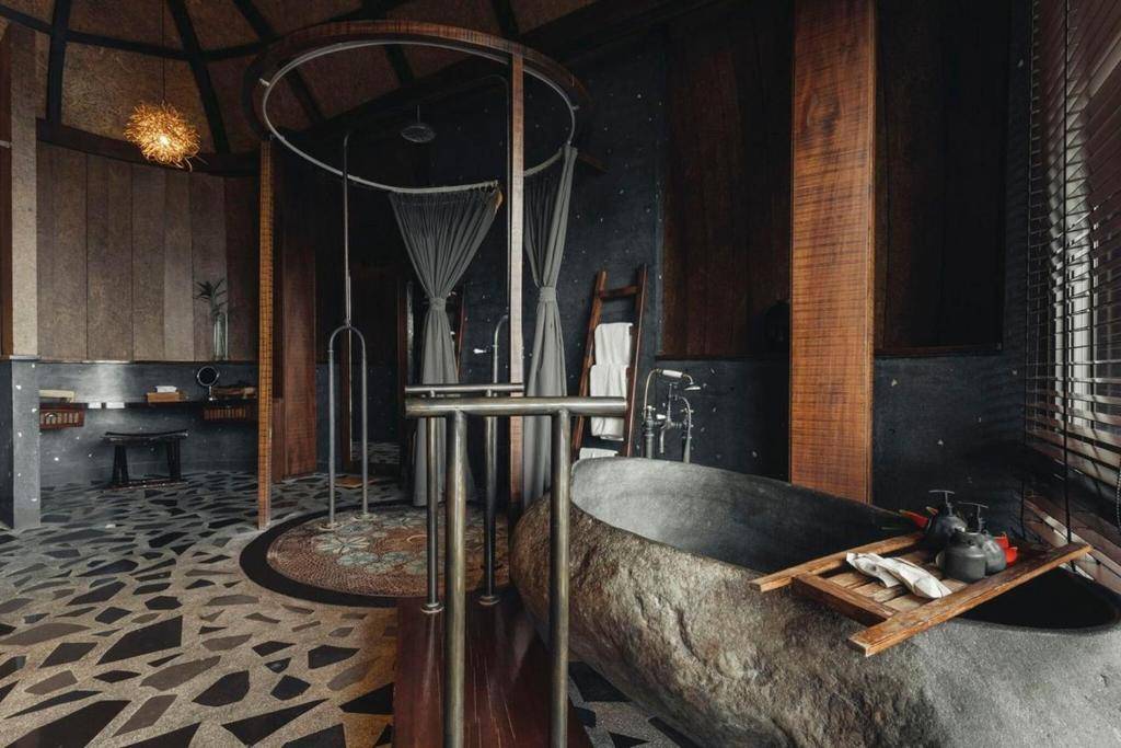 Bird's Nest Villa with Private Pool