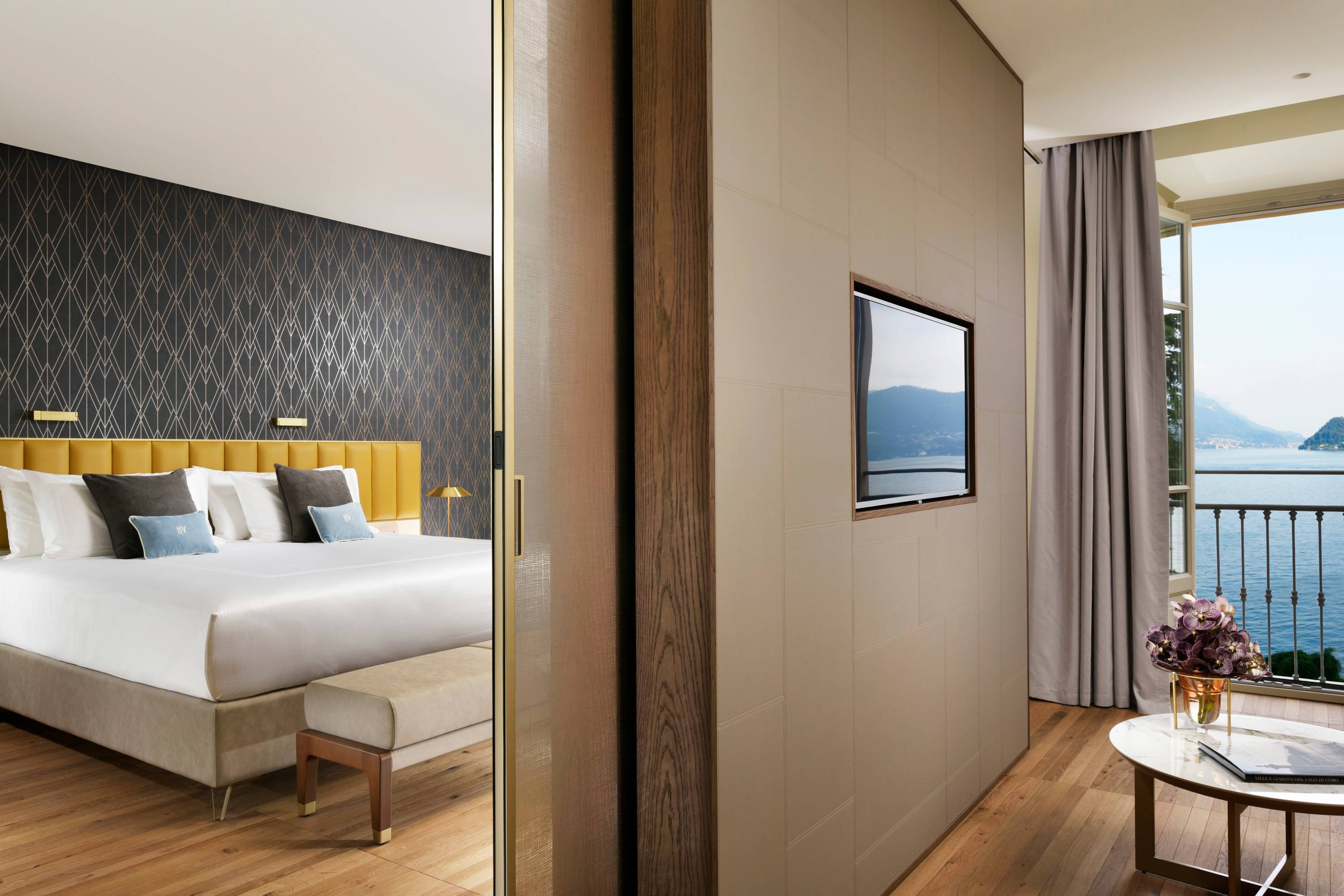 Exclusive Suite with Lake View