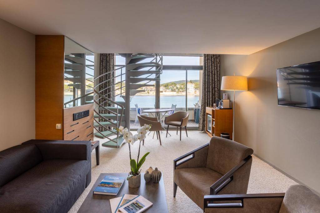 Duplex Suite