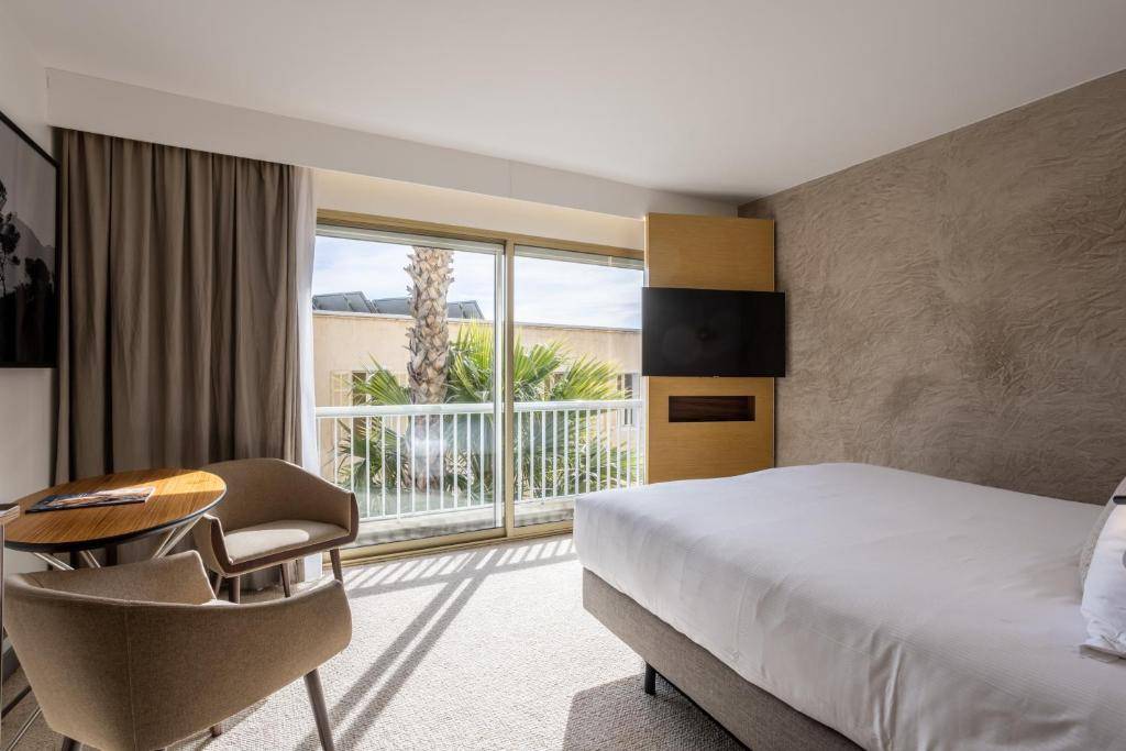 Prestige view Port